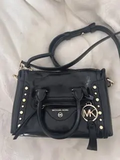 MICHAEL KORS ブラックショルダーバッグ
