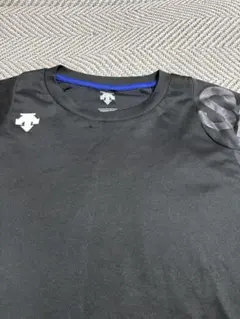 デサント　MOVE SPORTS ブラック Tシャツ 長袖