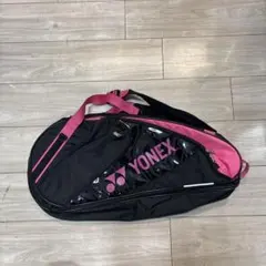YONEX バドミントンバッグ ピンク/ブラック - メルカリ