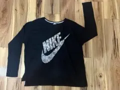 NIKE Tシャツ