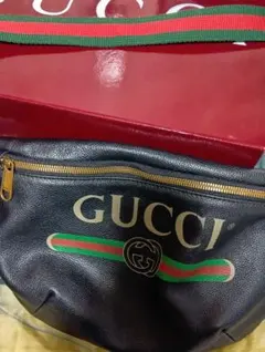 GUCCI ボディバッグ ウエストポーチ インターロッキングGG GA128