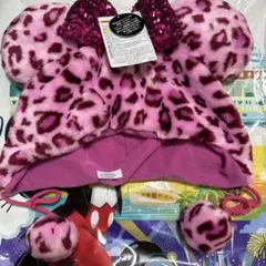 10／16販売ピンクヒョウ柄ファンキャップ　ディズニー