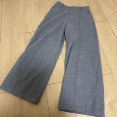 UNIQLOグレーパンツ　レディース　Sサイズ