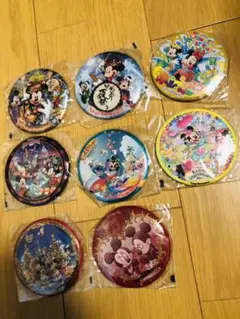 新品未使用　ディズニーリゾート　缶バッジ　8個セット