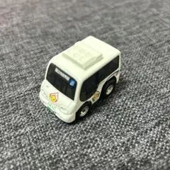 Item thumbnail for item cea3ce23-8aba-46f7-a92e-a390c321e542