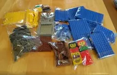 LEGOパーツいろいろ（青・黄・茶・灰 ゴミ箱宝箱コンテナ）デュプロあり