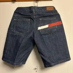 〔TOMMY〕ショート丈ジーンズパンツ Mサイズ