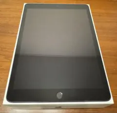 Apple iPad (第9世代) スペースグレー　64GB Wi-Fiモデル