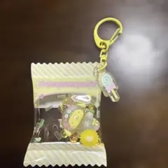 サンリオ　シークレットキーホルダー　カラフルポップモンスター　プリンくん