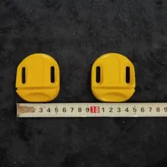 ガエルネ　 クリート イエロー 左右セットのサムネイル