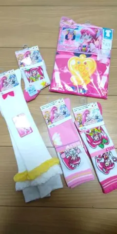 ハピネスチャージプリキュア☆キュアラブリーセット。インナー＆靴下