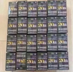 ベアブリック20th @ SERIES 43フィギュア24個のサムネイル