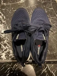 年度末セール　リーボック　イージートーン