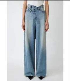 moussy cross waist wide ストレートデニム　サイズ　0.のサムネイル