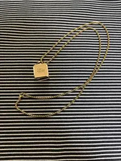 Item thumbnail for item 75ebe078-786d-4204-8f27-d56c7e256e12