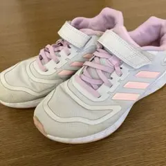 アディダス　スニーカー　21.0 女の子　小学生　グリーン　ピンク　履き潰し