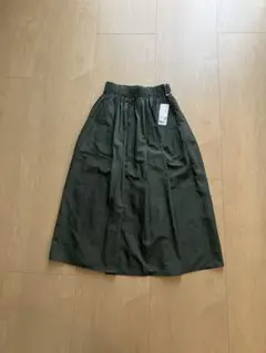 ⭐︎値下げ⭐︎ ★新品・タグ付き★ ユニクロ ボリュームギャザースカート Sサイズ