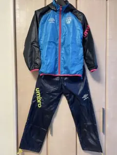 umbro ピステ・ウィンドブレーカー 140サイズ