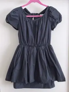 スナイデル　ワンピース　ブラック　ペプラム　スカート　黒　パフスリーブ リボン