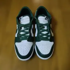 メンズスニーカー28