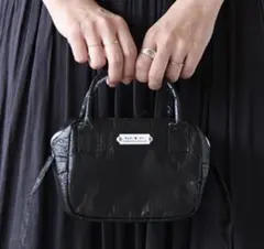 31日迄出品★最終お値下げ★オールドマンズテーラー☆タッセル付きふわふわバッグ 31日迄出品☆最終お値下げ☆オールドマンズテーラー☆タッセル付き