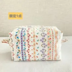 Item thumbnail for item a9968601-7402-43a3-8026-46c45178c567