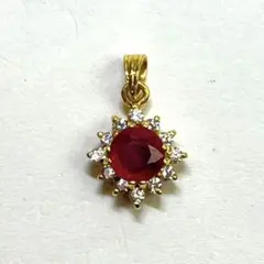 ネックレストップ　石付き　ゴールド　アクセサリー　ファッション　小物