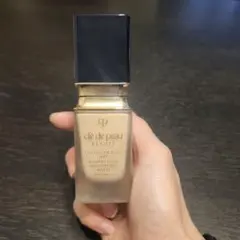 クレ・ド・ポー ボーテ タンフリュイドエクラマット ピンクオークル00 35ml