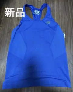 【値下げ中】New Balance タンクトップ タグ付きのサムネイル