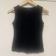 ユニクロ　レディース　コットンノースリーブTシャツ　Sサイズ