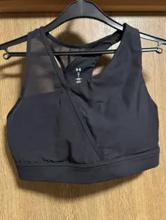 Under Armour ヨガブラトップ L ブラック　アシンメトリー