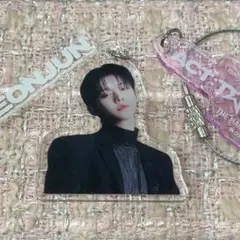 大阪限定TXT ヨンジュン キーチャーム ACT:TOMORROW