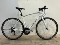 GIANT ESCAPE R3 700C アルミ 24速 500mm 白クロス - メルカリ