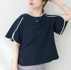 natural couture　パイピング半袖ブラウス　ハチワレ　パールのサムネイル