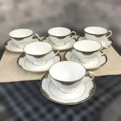 NORITAKE フィルハーモニック　ノリタケ 花柄装飾のカップ・ソーサー6客