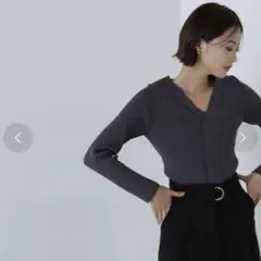 ラメラインニット