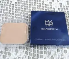 HIKARIMIRAI コントラスト パウダー ファンデーション 33のサムネイル