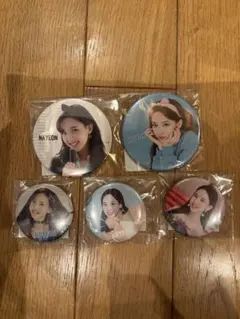 twice ナヨンNAYEON 缶バッジ セット　5個