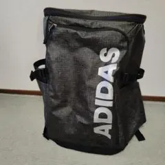 ADIDAS グレー リュック・バックパック