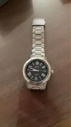 SEIKO ブラックダイヤル デイト表示付き腕時計