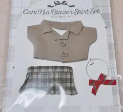 推しぬい /制服スカートМ/ 3COINS　スリコのサムネイル