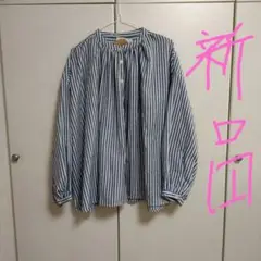 新品‼️アテンションブラウス