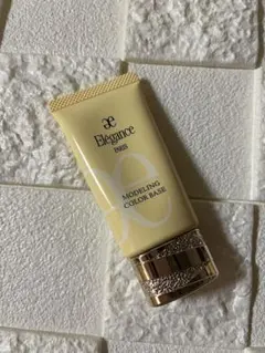 Elegance モデリングカラー ベース YE401