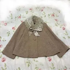 ベージュ ファー付き ケープコート
