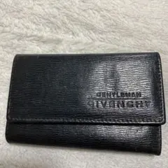 GIVENCHYキーケースのサムネイル