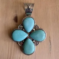 ナバホ　ペンダントトップ　ターコイズ