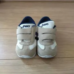 Item thumbnail for item 70080cdb-89d8-4a2d-8975-236c19740acf