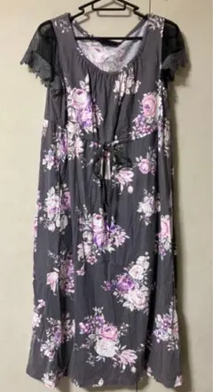 IKUKO 花柄 半袖 ワンピース早い者勝ち‼️お買い得♡♡のサムネイル