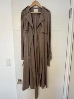 Andemiu ベージュ トレンチコートのサムネイル