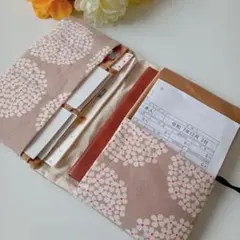 サークルフラワー　お薬手帳ケース　通帳ケース　母子手帳ケース　ハンドメイド